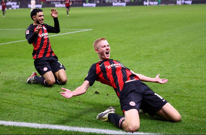 International -Hugo Larsson meldes på plads i Fulham