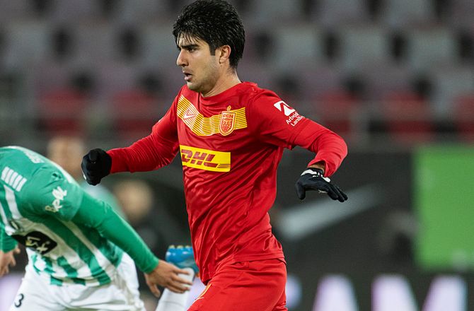 3F  Superliga -Zidan Sertdemir erstatter Villadsen mod Vejle 