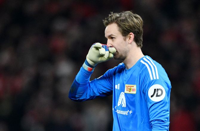 Bundesliga -Bekræftet: Rønnow misser resten af sæsonen