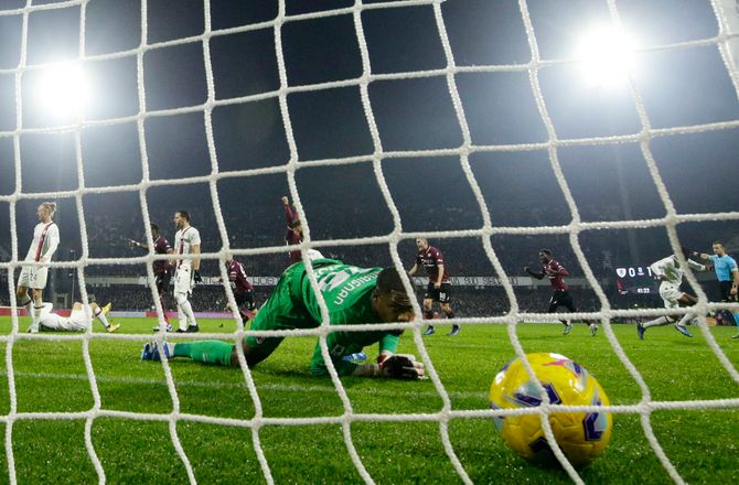Serie A -Luka Jovic reddede AC Milan i overtiden
