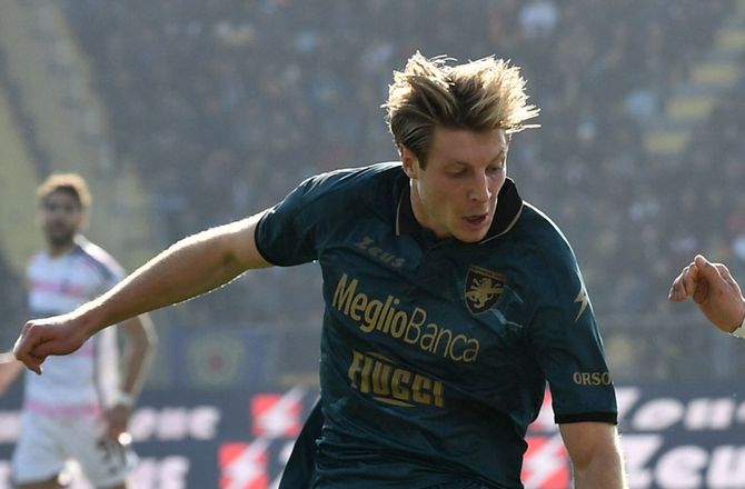 Serie A -Atalanta lejer midtbaneanker i Frosinone