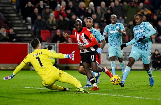 Premier League -6 nederlag i 7 kampe: Wolves åd kriseramte Brentford