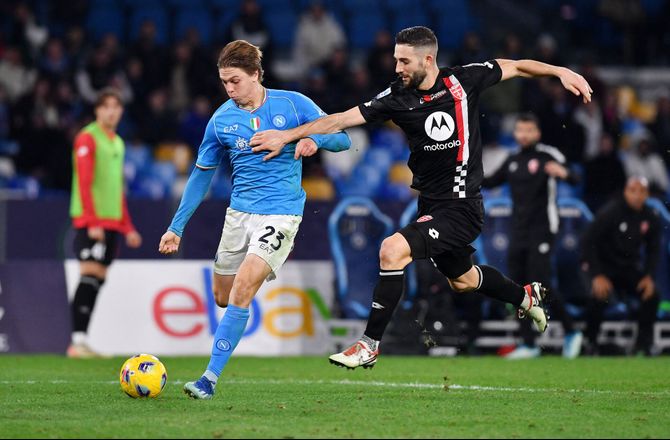 Serie A -Napoli sender duo til Frosinone