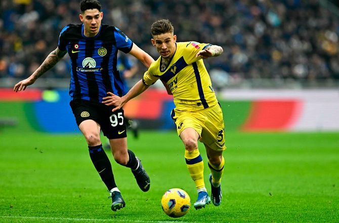 Serie A -Verona-chef raser over manglende VAR på albue: Ingen respekt!