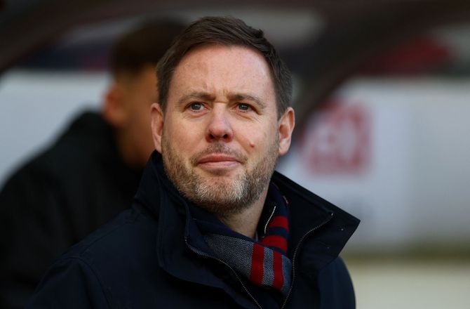 Saudi Pro League -Medie: Gerrard genforenes med Beale