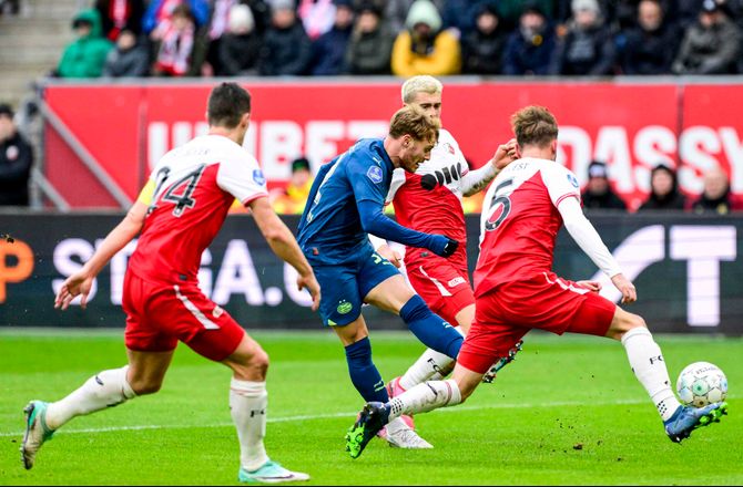 Æresdivisionen -Union Berlin meldes tæt på PSV-kantspiller