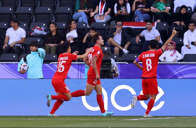 Asian Cup Qualification -Malaysia taberdømt - Vietnam snupper billetten