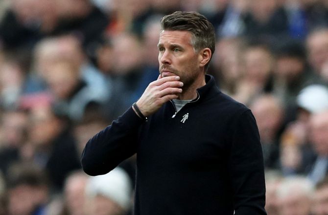 Premier League -Luton reagerer på dommerangreb: Kan ikke sætte spørgsmålstegn