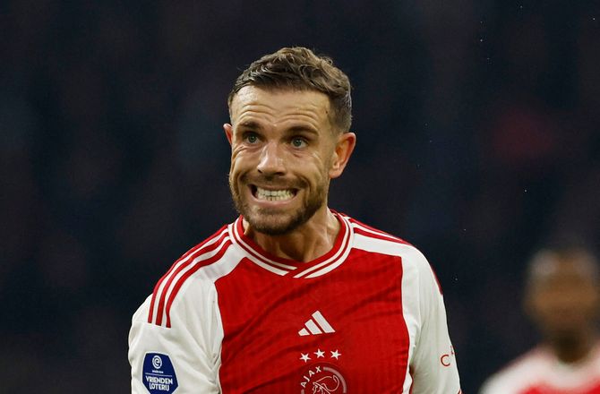 Premier League -Medie: Jordan Henderson bliver Nørgaards afløser 