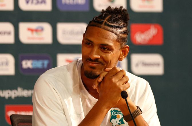 J. League -Haller rykker til Hiroshima