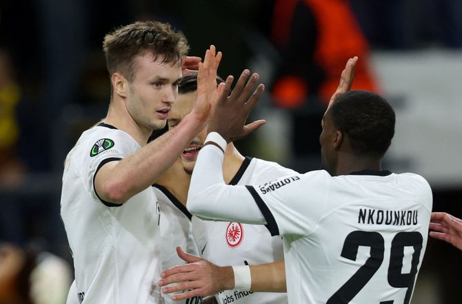 Bundesliga -Frankfurt-fyrtårn ramt af mareridtsskade for tredje gang