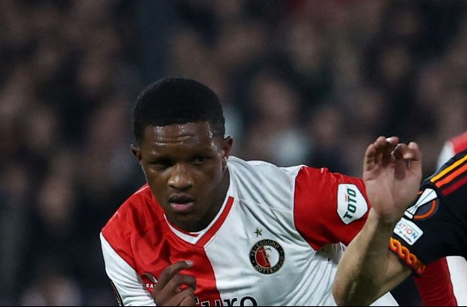 Premier League -Feyenoord-back meldes på blokken i City