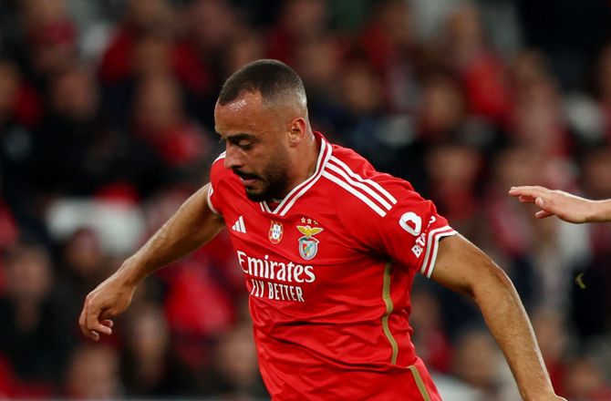 International -Botafogo køber Arthur Cabral i Benfica