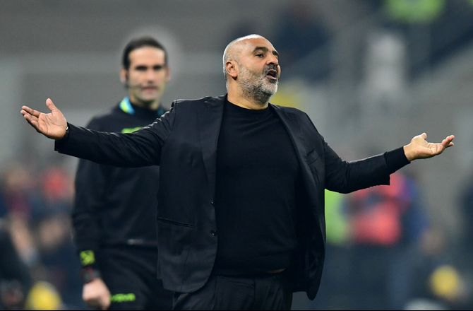 Serie A -Serie A-bundprop overvejer tredje trænerfyring i sæsonen