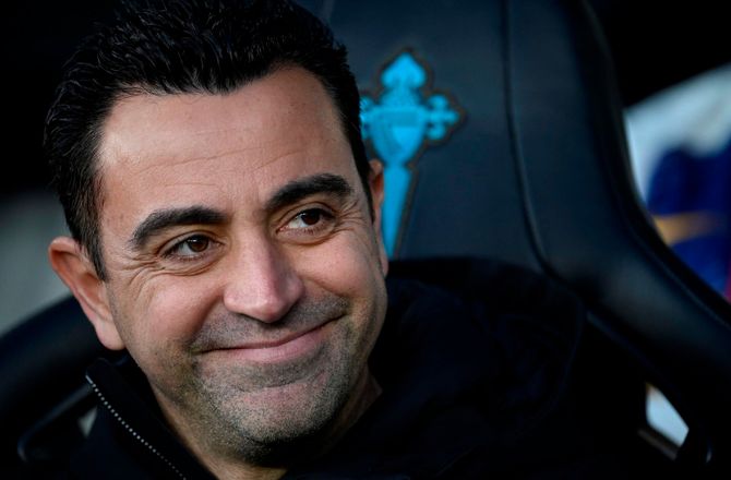 Æresdivisionen -Medie: Ajax vil have Xavi til sommer