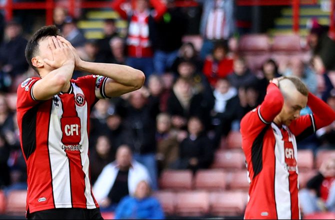 Championship -Sheffield tabte efter smuk Baldock-hyldest