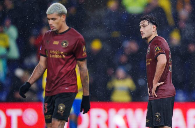 Champions League-kvalifikation -Se her: Midtjylland bagud efter 17 minutter