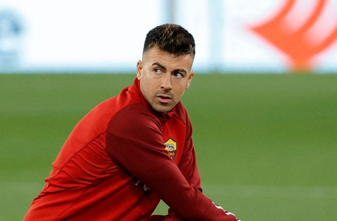 Serie A -Serie A-rivaler sagsøger italiensk journalist