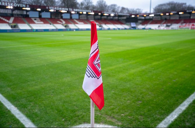 3F Superliga -Nye Vejle-ejere ønsker at være i baggrunden