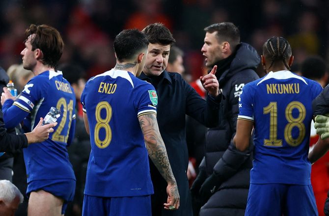 Premier League -Chelsea-chef svarer på Gary Neville-kritik: Ikke fair