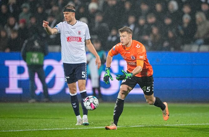 League One -Tidligere AGF-keeper rykker permanent til Blackpool