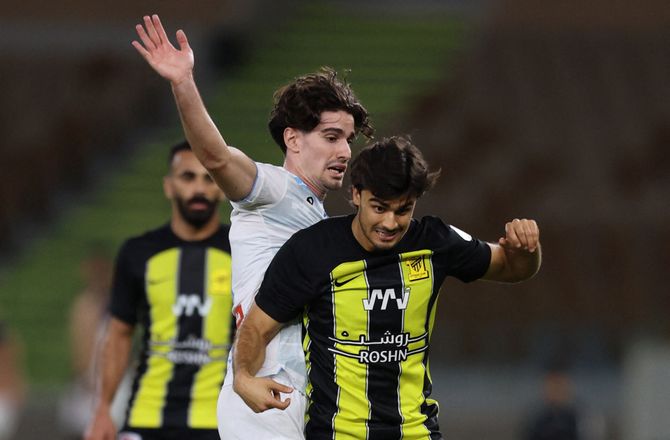 Al Kholood -Betis sender tidligere Barca-talent til Saudi 