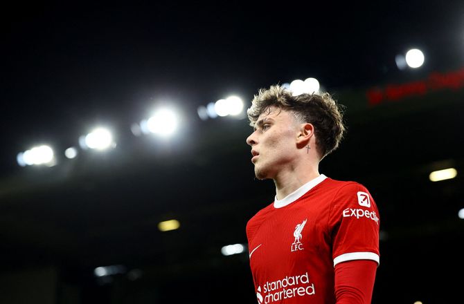 Premier League -Far til Liverpool-talent håber på skifte til ligarivaler