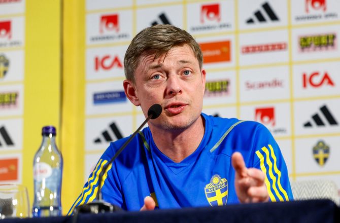 Sverige -Jon Dahl forklarer overraskelse: Han var ikke på Mallorca 