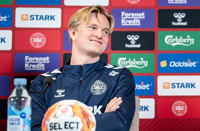 International -VK i duel mod holdkammerater: Bliver grineren
