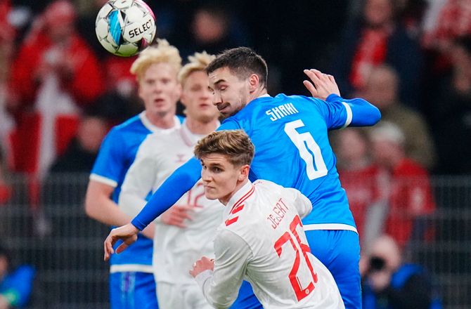 VM kval. UEFA -Færøerne snød Gibraltar trods tidlig føring