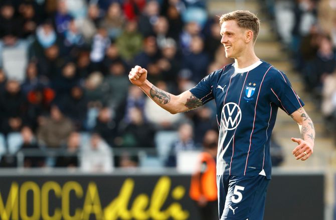 Allsvenskan -Rieks har stoppet karrieren: Nyder ny tilværelse i Malmø