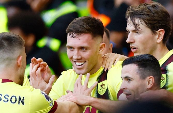 Premier League -Grønt lys til Zankas FCK-skifte? Brentford meldes tæt på stopper