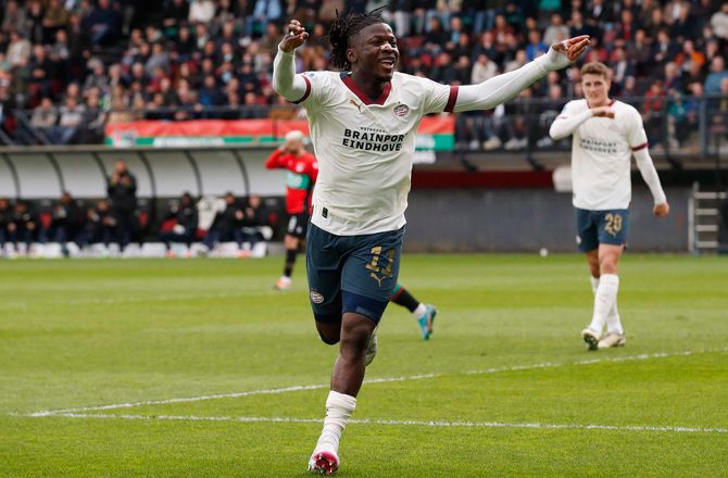 Æresdivisionen -PSV slog tilbage efter nederlag til Schöne og co.