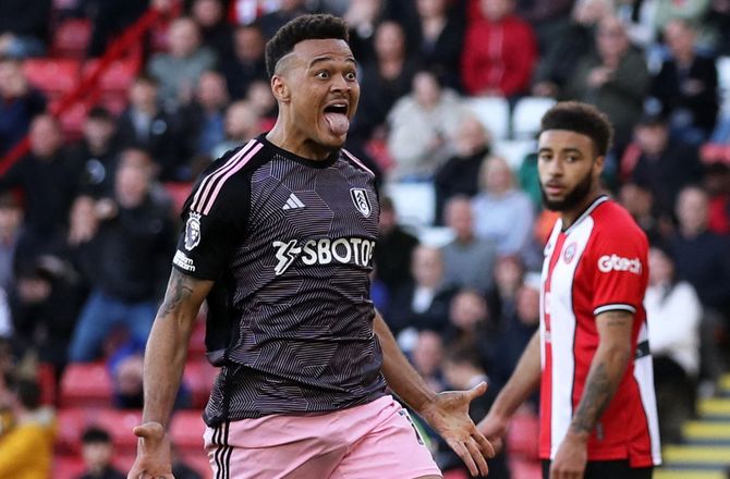 Premier League -Målfarlig brasser er månedens PL-spiller