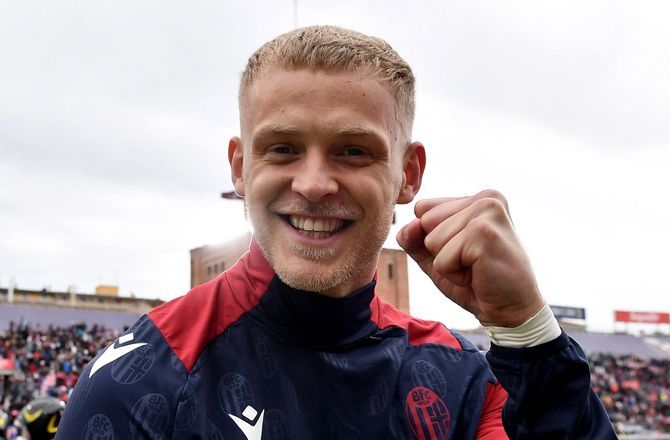 Serie A -Odgaard scorede i ydmygelse af Isaksen og co. 