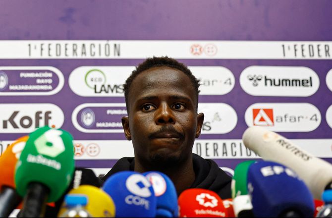Segunda B -Udsat for racisme i Spanien: Idømt karantæne for at reagere