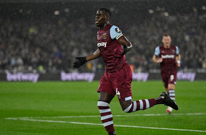 Premier League -Medie: West Ham sælger anføreren til Shabab Al-Ahli