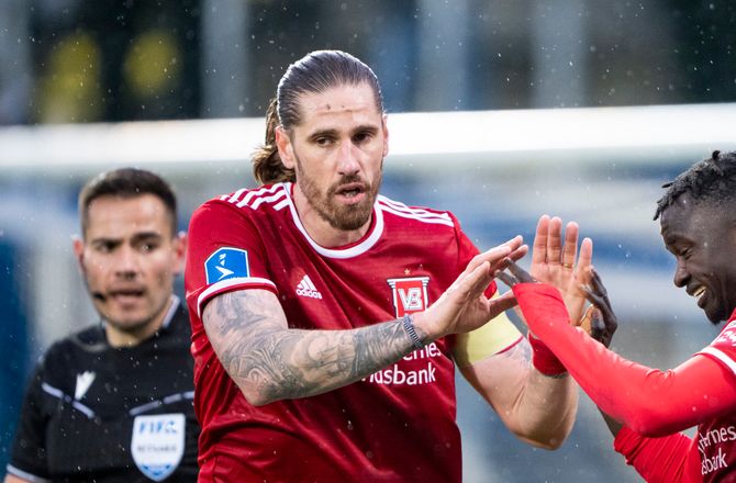 3F Superliga -Albentosa afvist af Vejle: Alt arbejdet ryger i skraldespanden