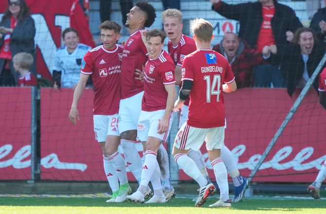 3F Superliga -Sent og flot: Indskifter sikrede point til Vejle