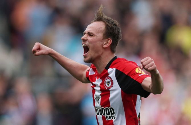 Carabao Cup -Efter 1168 dage: Damsgaard scorer endelig!