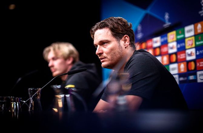 Bundesliga -Dortmund-boss: Terzic har leveret en enestående indsats