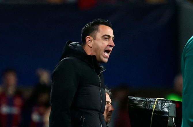 La Liga -Forsvarer Xavi: Barcelona har et problem 