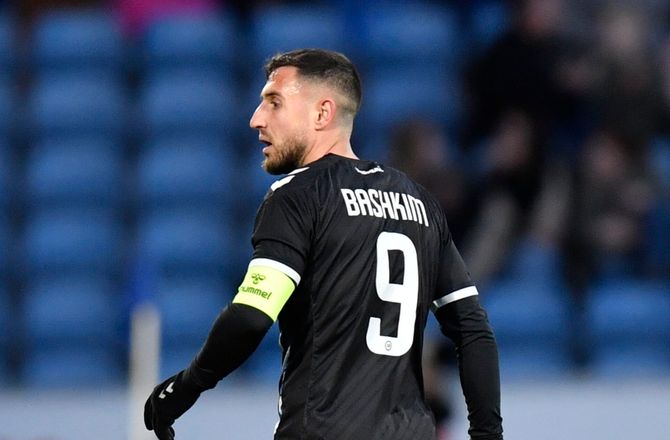 3F Superliga -Bashkim Kadrii stopper i OB