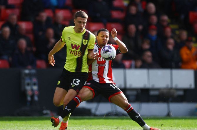 Championship -Burnley forlænger med franskmand