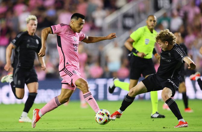 International -Medie: Brighton byder på Enciso-landsmand