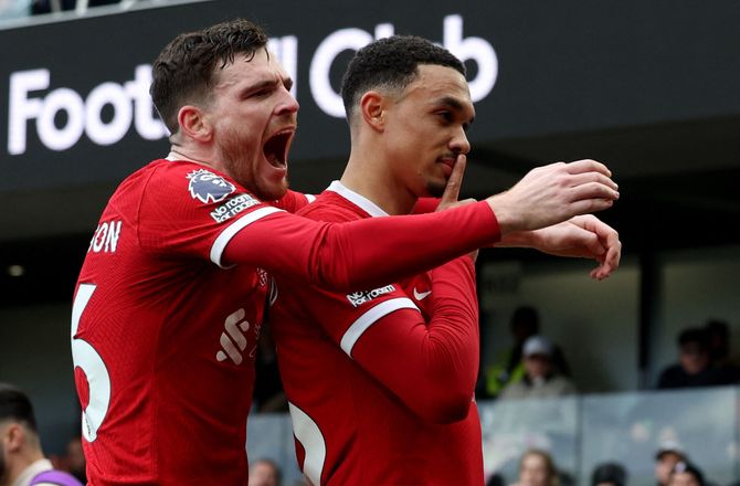 Premier League -Robertson takker Trent: Det burde blive anerkendt 
