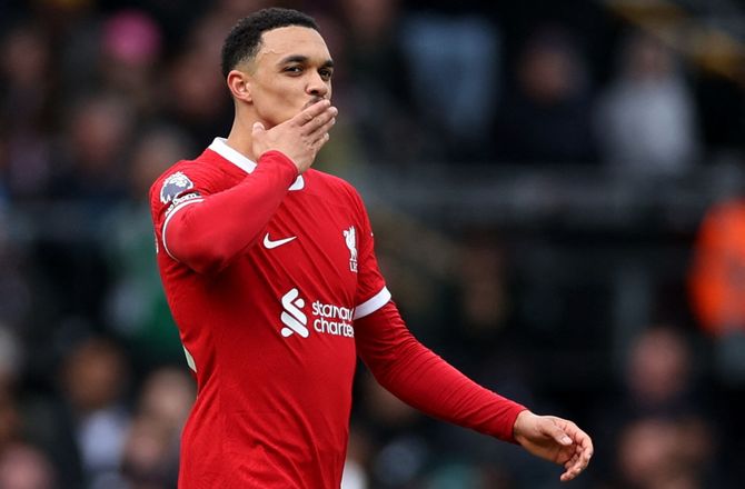 Premier League -Efter Real Madrid-rygte: Nunez laver sjov med Trent