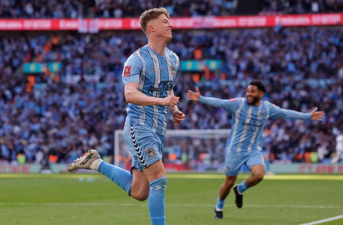 Carabao Cup -Yirenkyi og Torp leverede drømmekamp i Coventry-avancement