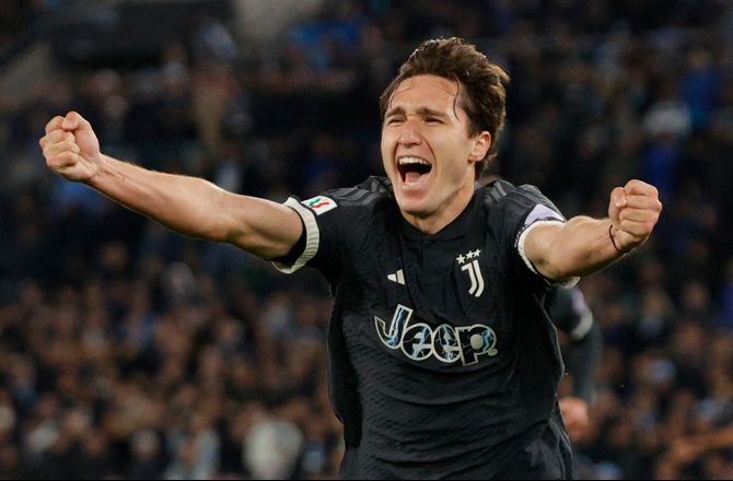 International -Avis: Chiesa vil til Barcelona
