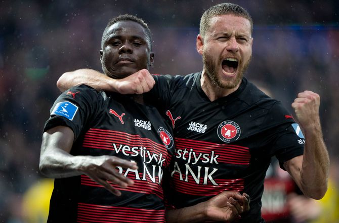3F Superliga -Ingason vender retur til Grækenland: En familiebeslutning
